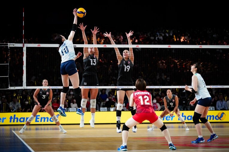 井上亜里沙（VNLカナダ戦）©︎Volleyball World