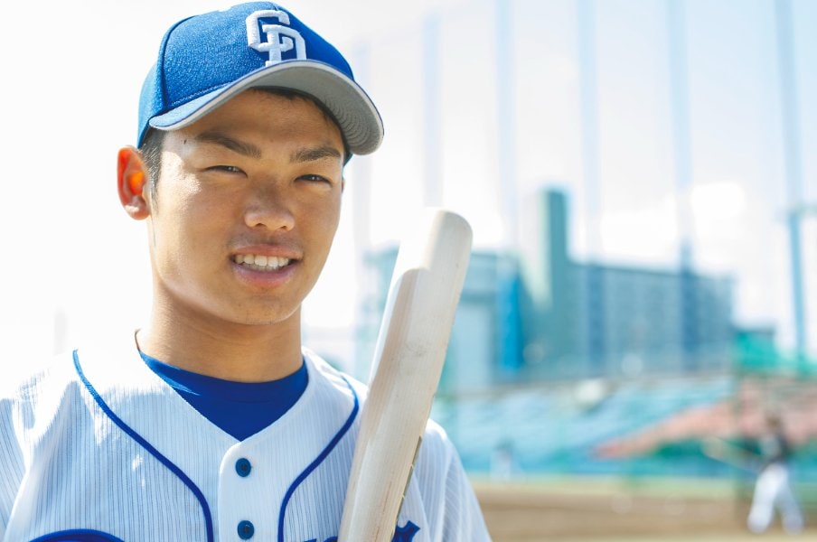 根尾昂18歳が言い聞かせていた”ある言葉”と夜中に掛けた一本の電話「もちろん結果は欲しい。でも、段階があると思うので…」<Number Web> photograph by Kiichi Matsumoto