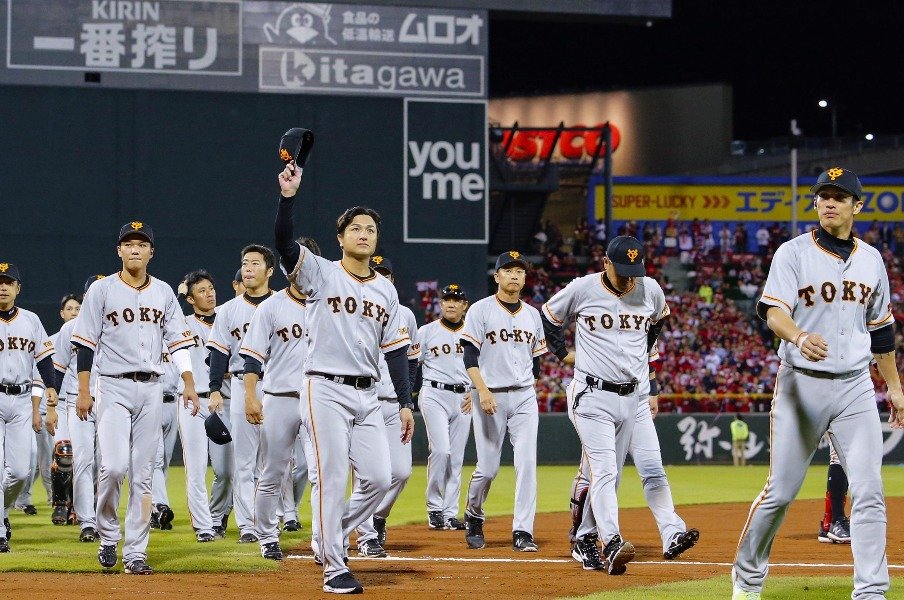 巨人が原新体制に託す巨大な宿題。指導者も、育てる必要があるのだ。<Number Web> photograph by Kyodo News
