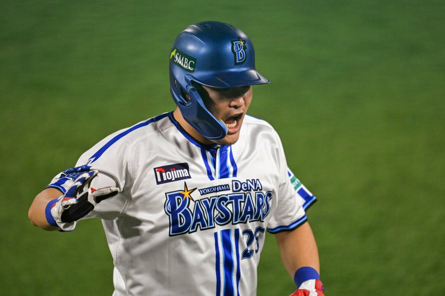 日本シリーズ第6戦で先制ホームランを放った筒香　©︎Nanae Suzuki