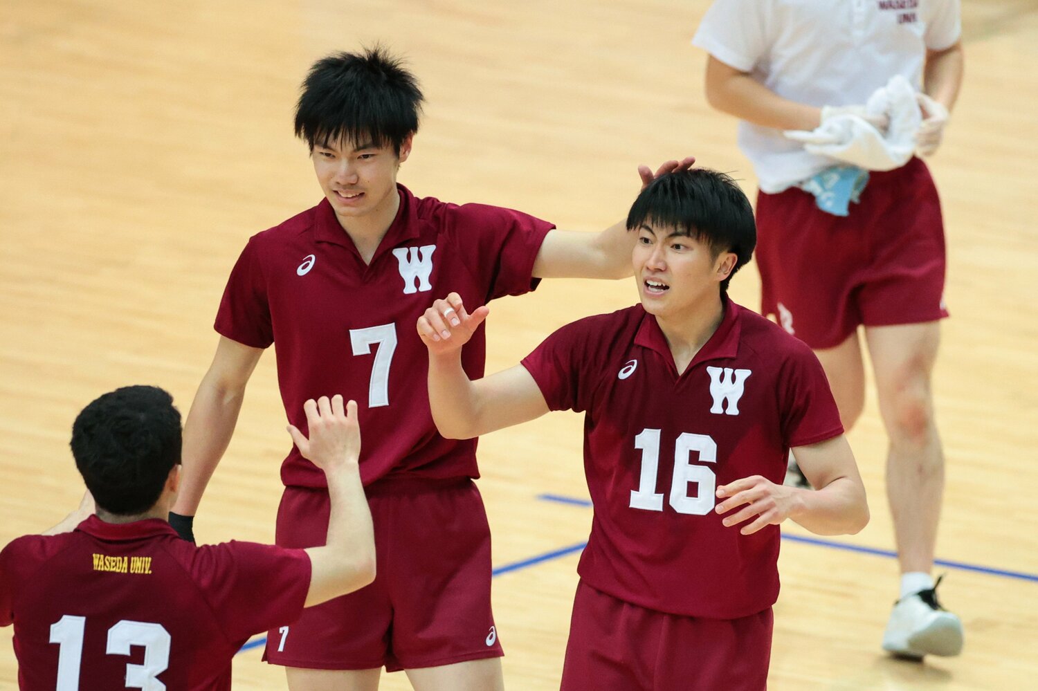 水町泰杜（右）ら好素材が揃うチームをけん引し、インカレ5連覇に貢献　©︎AFLO SPORT