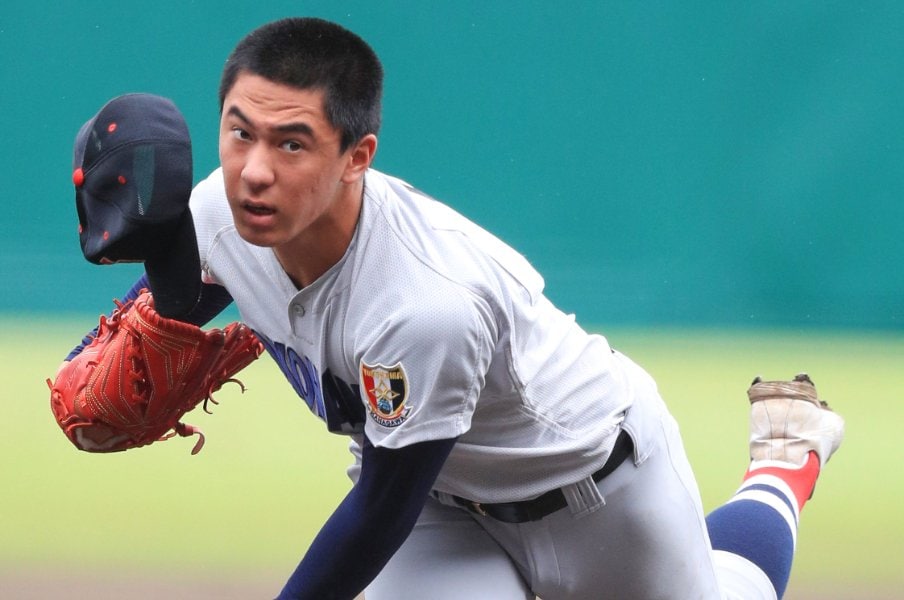 「あの試合の話は…みんな避けていますね」“疑惑”判定→3ラン被弾の横浜高エースが振り返る“慶応旋風”に泣いた夏「甲子園は見ていない」＜Number Web＞ photograph by JIJI PRESS