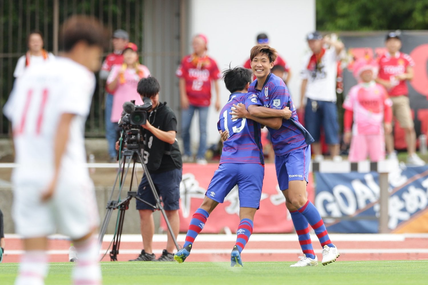 デートに00円の時計でいきました イマドキの若手サッカー選手は高級車や時計に興味がない 海外組 22歳fw原大智に聞く 3 4 海外 サッカー Number Web ナンバー