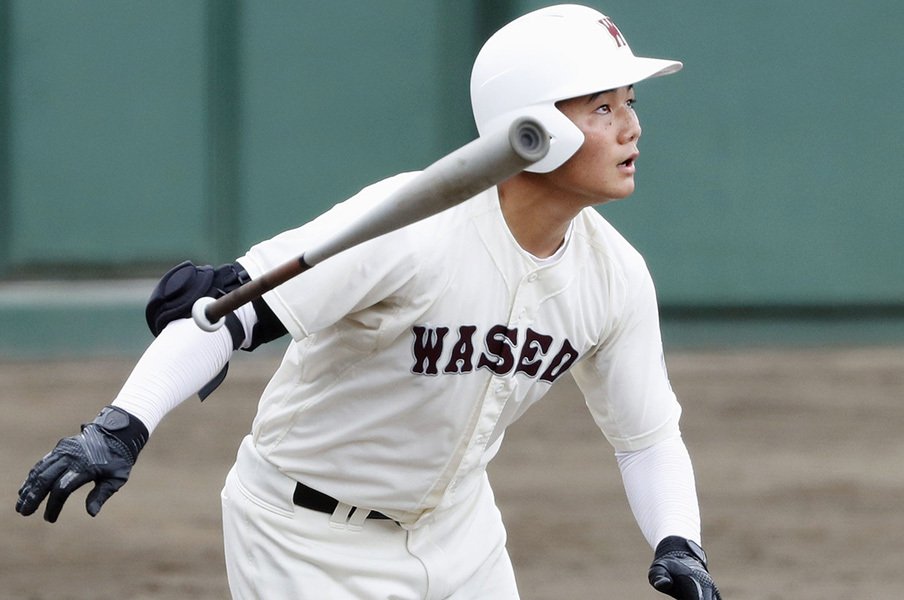 高校野球が人工芝でドームだったら。再燃した人気の理由を改めて考える。＜Number Web＞ photograph by Kyodo News