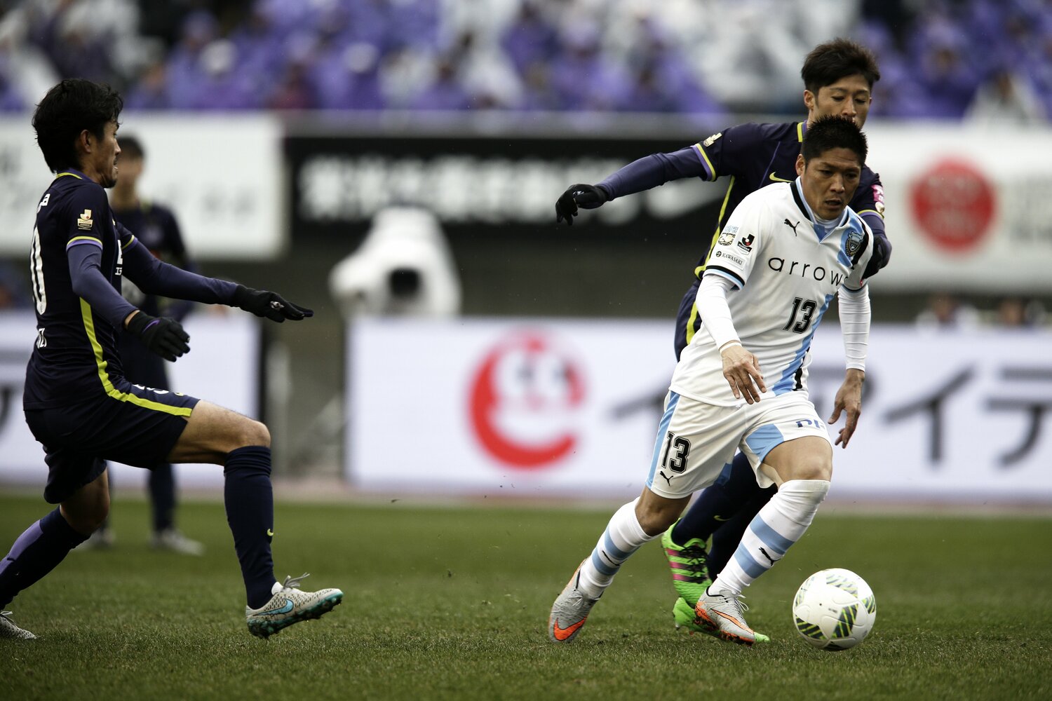 「相手に掴まらない動き」でゴールを量産した　©Kiichi Matsumoto