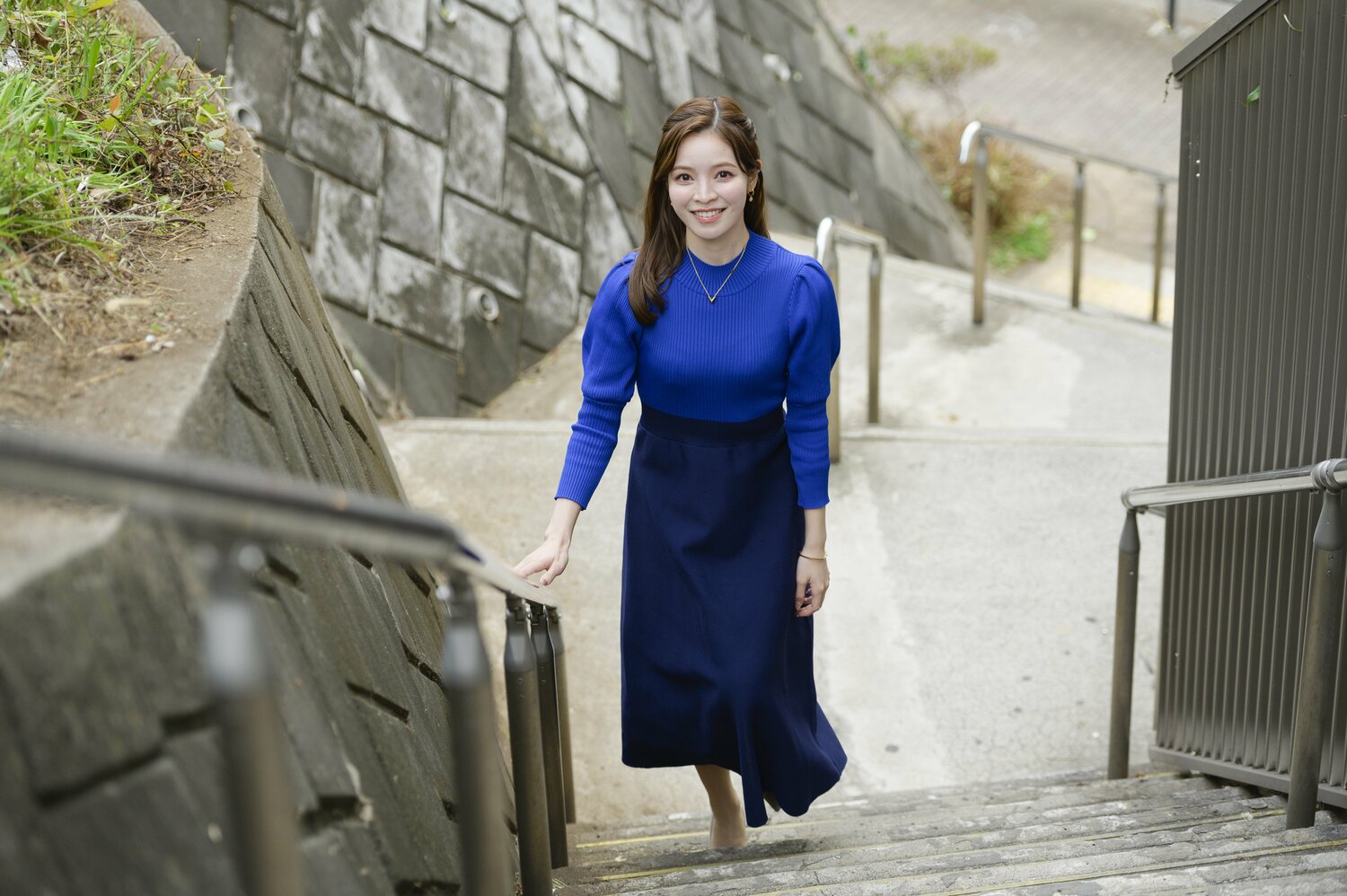 三宅絹紗アナ　©Hirofumi Kamaya