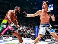 復帰のアンディ・サワーが前代未聞の極め技で勝利。～好調・日菜太の