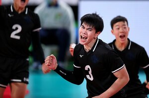 【春高バレー】お菓子の食べ過ぎで体重100kg超？ 東福岡エースの覚醒を信じ続けた仲間たちの“粘り”