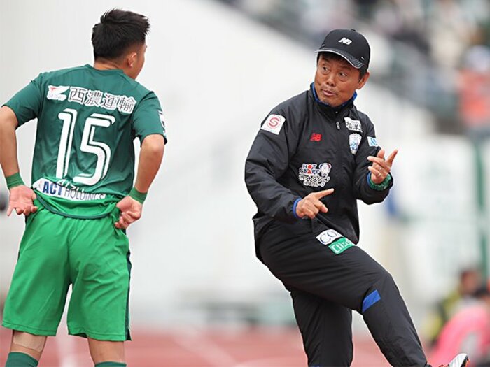 大木武が磨く岐阜式ダイヤモンド。「ミスマッチだから面白いんだよ！」＜Number Web＞ photograph by J.LEAGUE