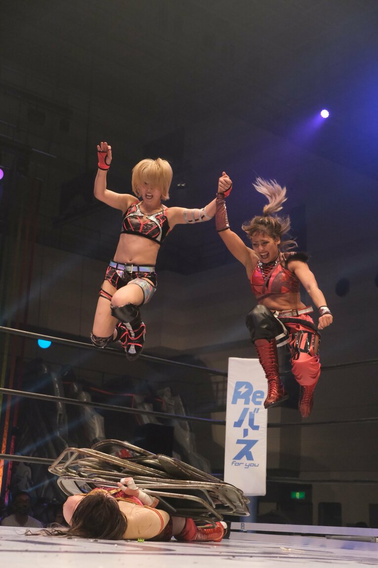 殴り続けた鈴季すず、抱きしめたジュリア…スターダムリーグ戦“最大のカード”は何を残したか？「本当の姉妹」「憎しみは晴れた」(67)