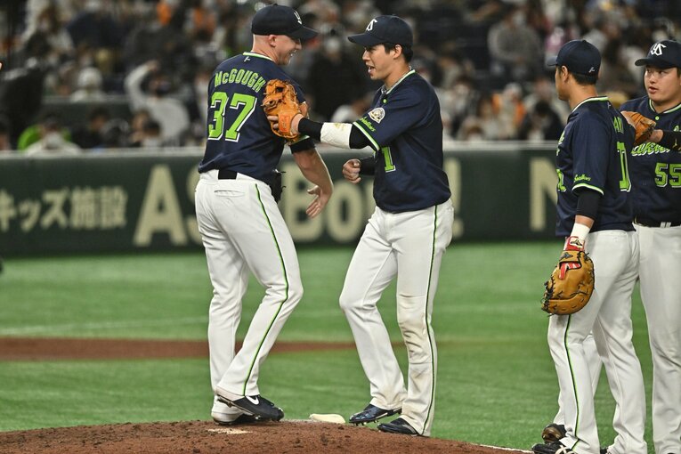 ヤクルトは「マクガフにつなぐまで」のリリーフが充実している　©Hideki Sugiyama