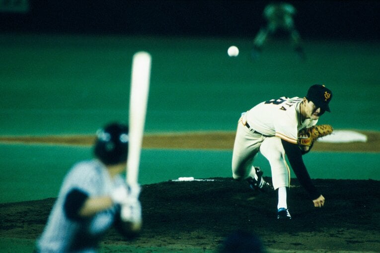 巨人時代の桑田。桑田もまたトミー・ジョン手術から復活した投手の1人だ　©Makoto Kemmisaki