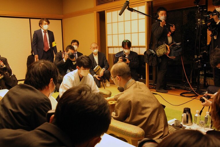 第81期名人戦第1局　©NumberWeb