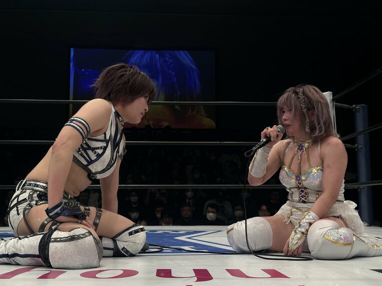 安納サオリvs中野たむ　©Norihiro Hashimoto