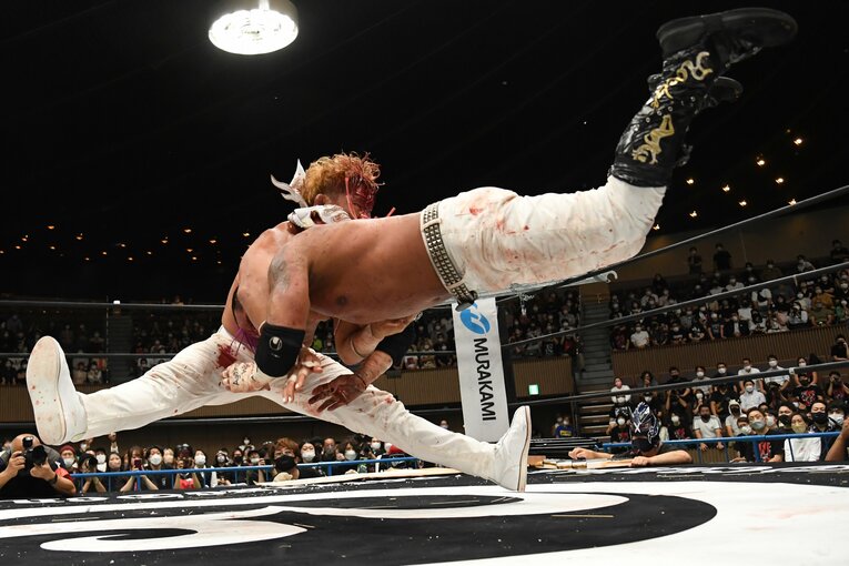 「死んでもいい覚悟なんていらねぇんだよ！」葛西純はエル・デスペラードに何を伝えたのか？ カメラマンが激写した“血と熱狂の23分30秒”(52)