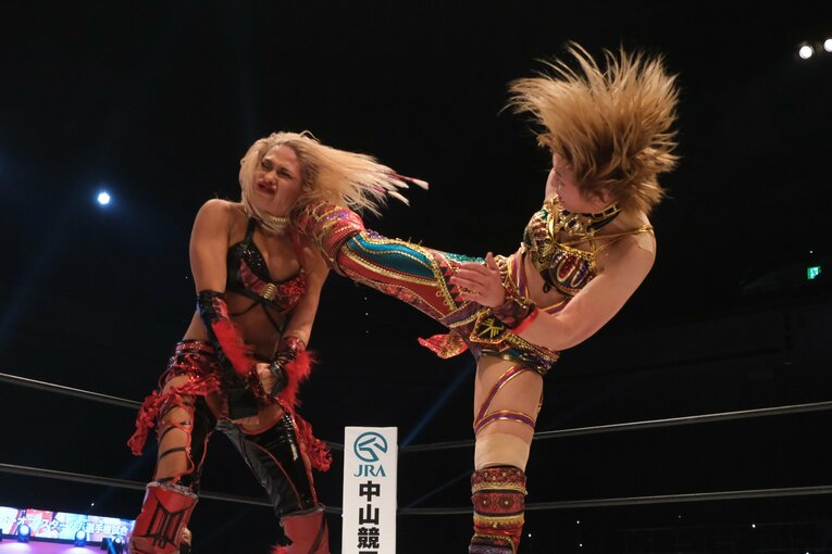 タイトルマッチは“朱里との作品”だった…新王者・ジュリアはスターダムをどう“引っかき回す”のか？ 異例のアピール「全員覚悟しとけよ！」(37)
