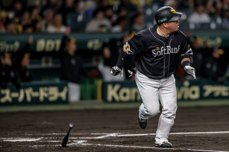 【日本シリーズ第3戦】ソフトバンク・山川穂高の2戦連続弾　©️Kiichi Matsumoto