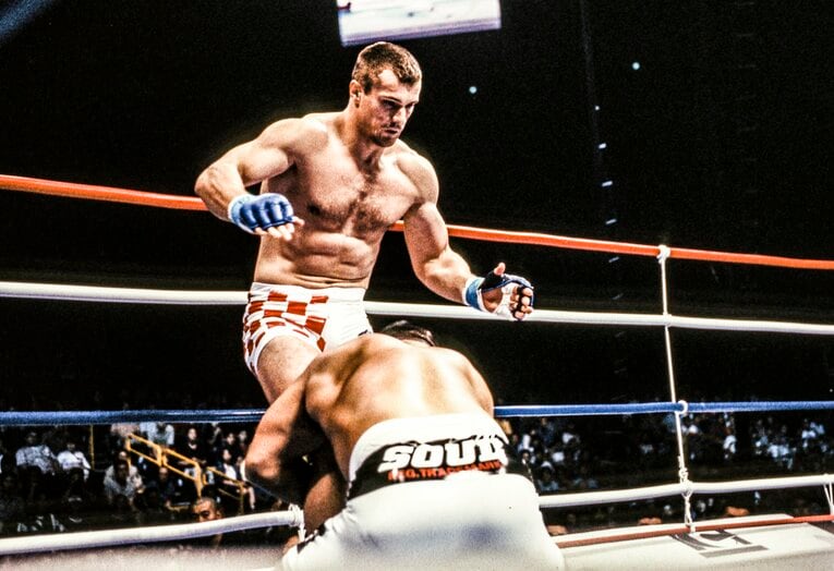 2001年8月、初のMMAルールでの試合となった藤田和之戦　©Susumu Nagao