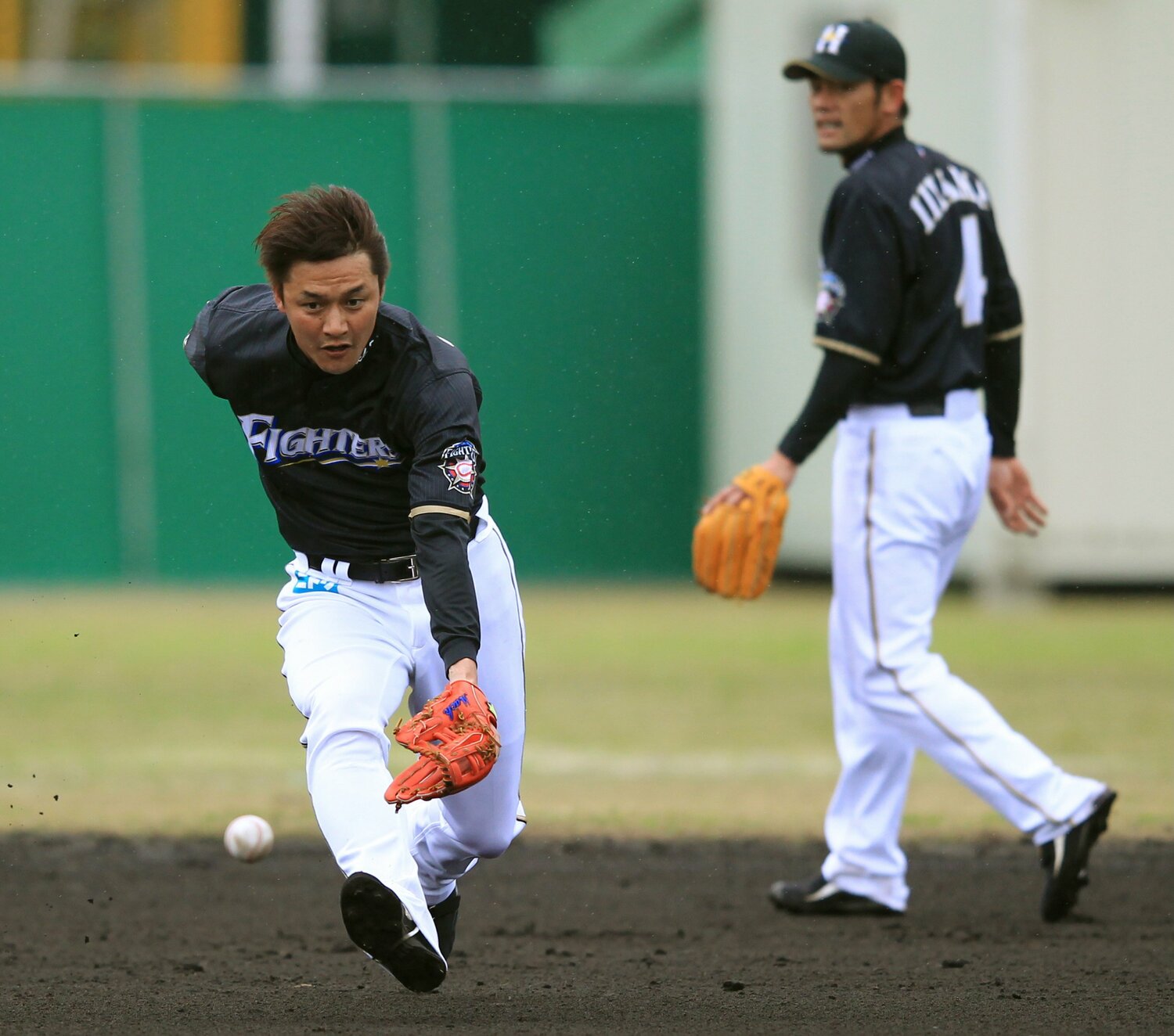 ストイックに練習に取り組んでいたファイターズ・金子誠 ©︎JIJI PRESS