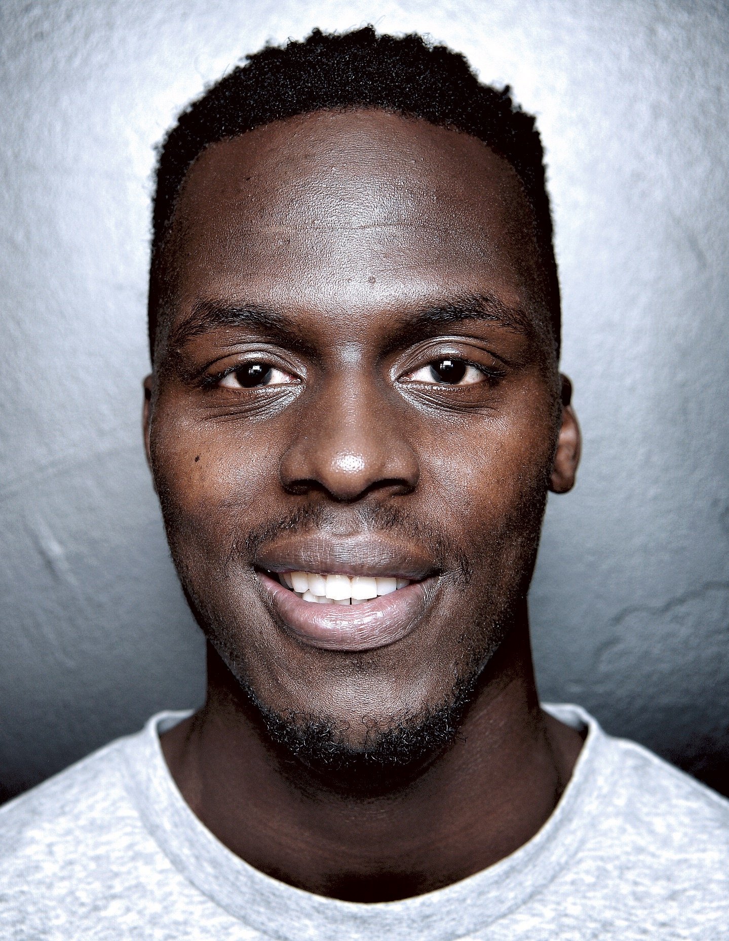 セネガル代表としてカタールW杯出場が目標と語ったメンディ