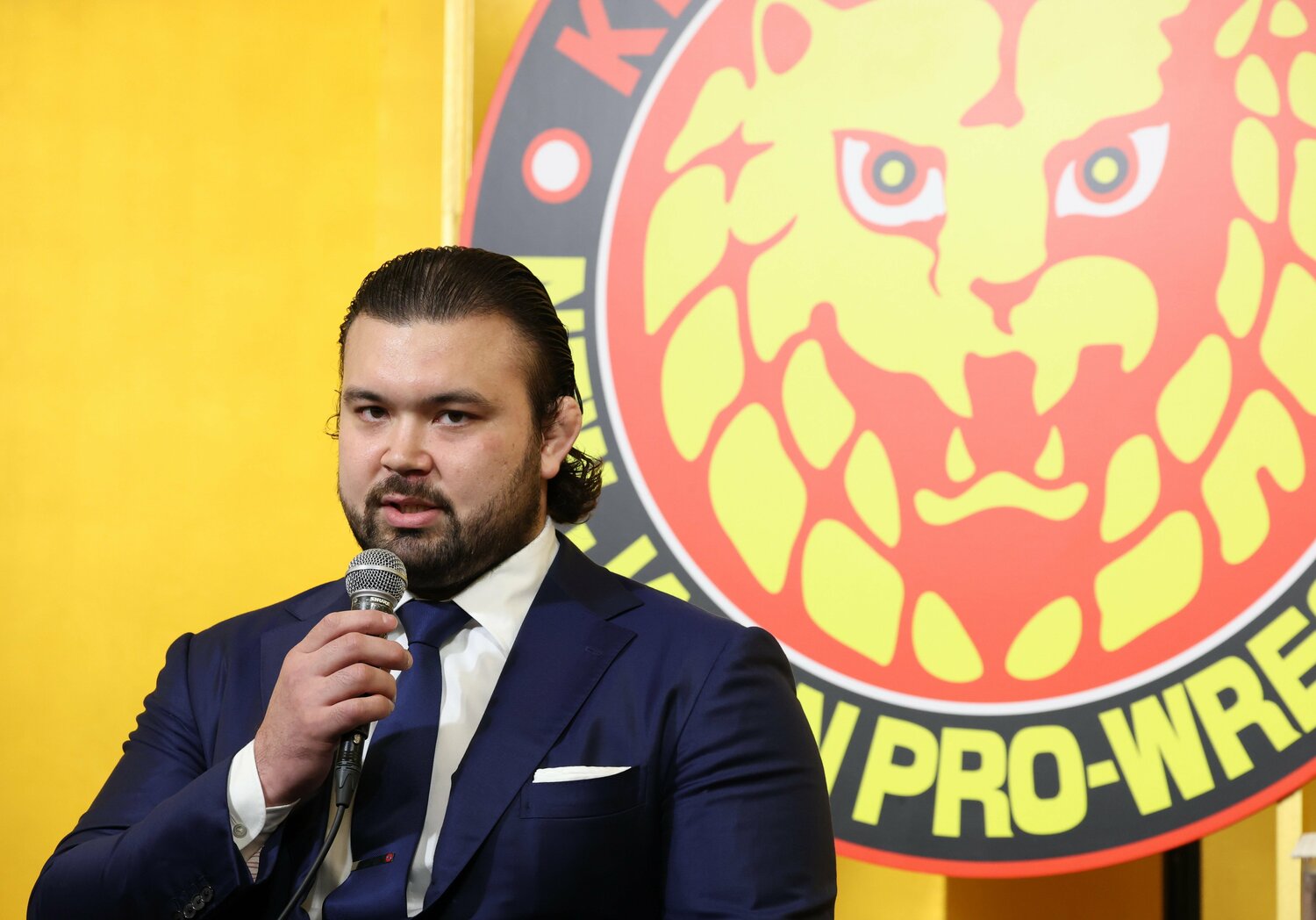 会見で「プロレス愛」を熱く語ったウルフアロン ©JIJI PRESS