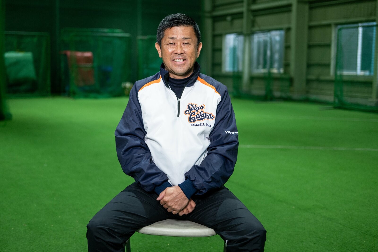 20代の頃は大手宝飾品メーカーで営業マンをしていた山口監督 ©Nanae Suzuki