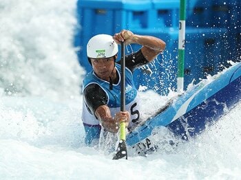 オリンピック5大会連続出場を決めた日本カヌー界のパイオニア・羽根田卓也がリオ2016と東京2020で流した涙に込められた異なる感情とは？＜Number Web＞ photograph by Getty Images