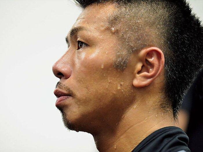 宿敵とのリマッチに挑む内山高志の勝算は?~6年連続の大晦日決戦、復帰戦が再対決~<Number Web> photograph by AFLO