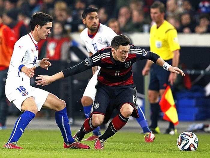 ドイツは「紙の上のトップチーム」？W杯の本命が陥った不振と“慢心”。＜Number Web＞ photograph by Getty Images