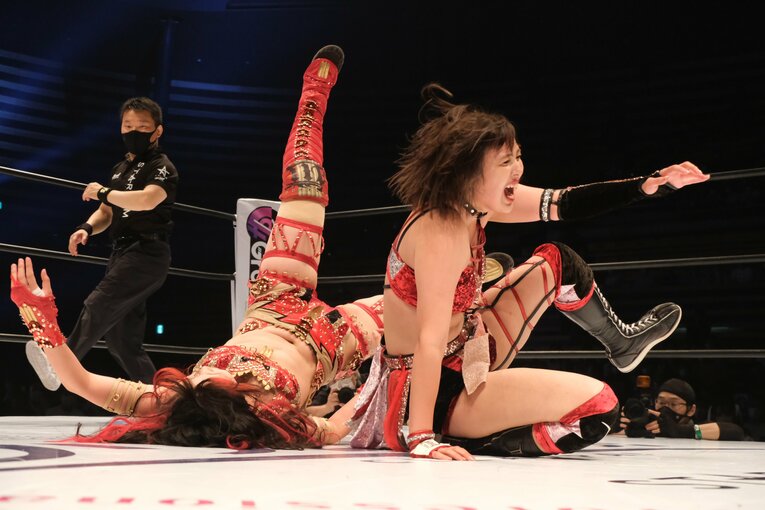 “元アイドルのパワーファイター”ひめか覚醒の日…父の死を乗り越え、スターダムリーグ戦で林下詩美にも勝利「もうクヨクヨしてられない」(63)