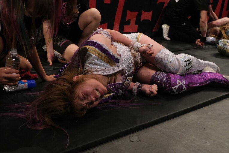 「ここまでやらなきゃ勝てない」中野たむとの死闘…スターダム新王者・上谷沙弥と“狂気と全力”のフェニックス・スプラッシュ(35)