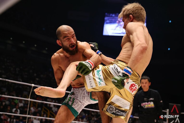朝倉海vsフアン・アーチュレッタ　©RIZIN FF