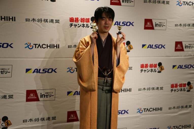 王将戦第7局の様子（写真は右に続きます）　©Shintaro Okawa