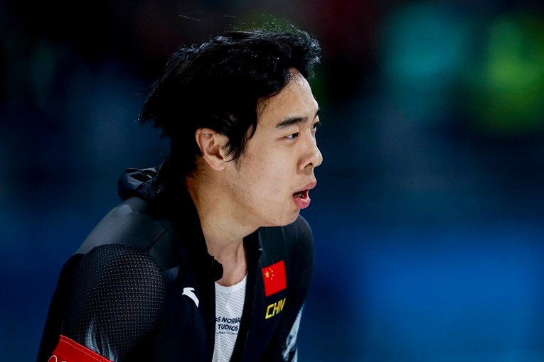 進路妨害で失格となった廉子文　©Getty Images