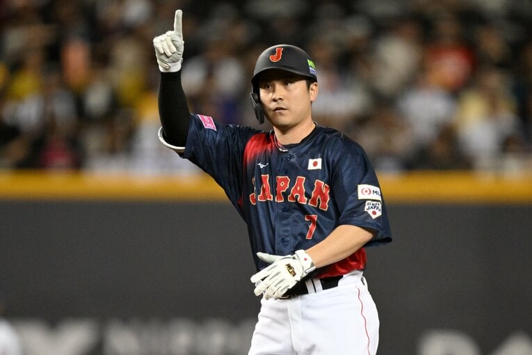 井端監督がダブルクリーンアップ構想のキーマンとして挙げた佐野恵太　©︎Getty Images