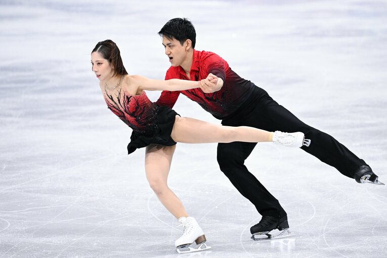 【特選写真60枚超】りくりゅう伝説の五輪逆転劇を振り返る（写真は右に続きます）　©Asami Enomoto/JMPA