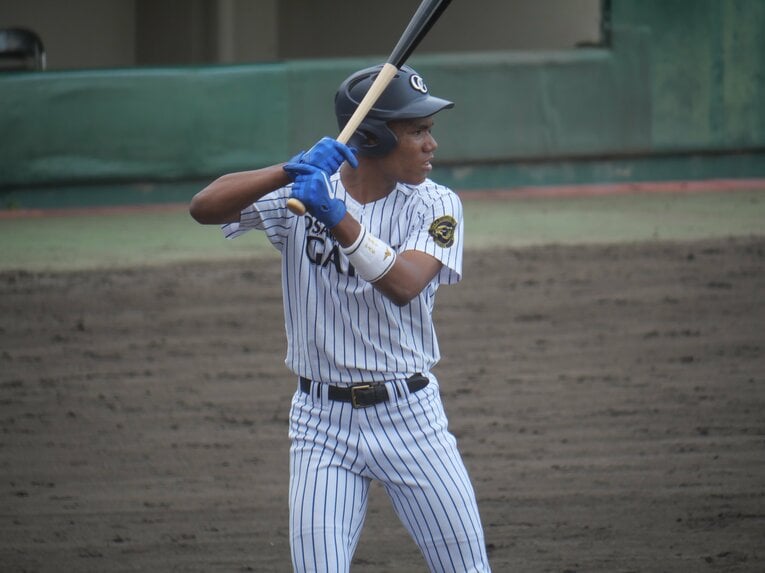 強肩強打の外野手として高い身体能力が評価されるエドポロ・ケイン（大阪学院大）　©PPAB-lab.