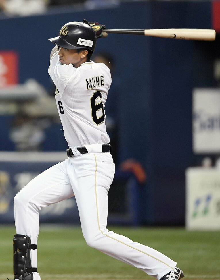 2017年9月、プロ初安打を放った宗　©KYODO