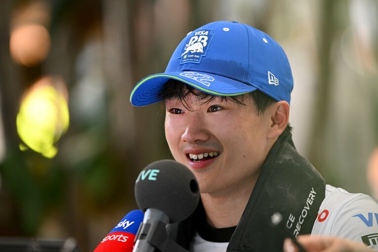 マイアミGPのレース後、最高のレース結果を喜ぶ角田　©Getty Images / Red Bull Content Pool
