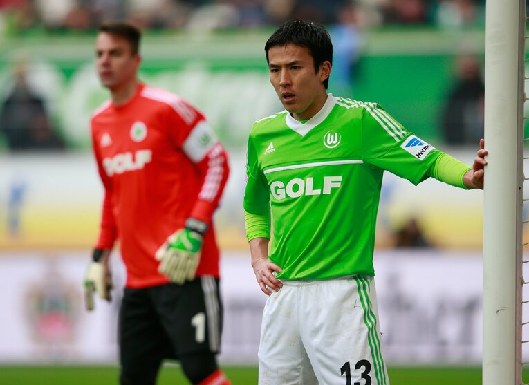 ヴォルフスブルク時代の長谷部も、常に自分にできるプレーを模索していた©Getty Images