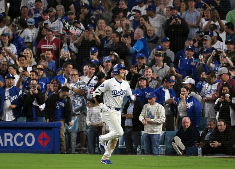 6月12日に放った16号ホームラン（2枚目）　©JIJI PRESS