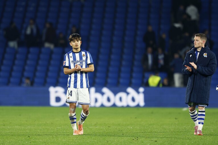 “監督解任”3連敗に傷心の久保建英「冬の移籍、さすがにない」と日本代表戦後に語ったが…「大ブーイングのサポーターに感謝」ソシエダ危機のリアル(16)