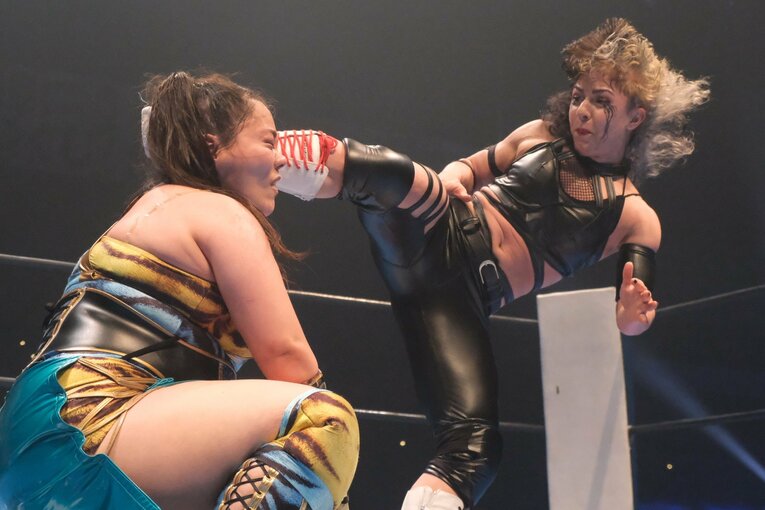 中学生選手にデスマッチ、2試合ぶっ続け40分の王座戦...「お前らのせいでプロレスがダメになる」と言われたアイスリボンが覆した常識とは(29)