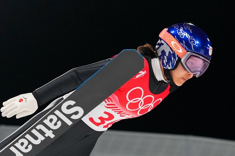 北京五輪では涙をのんだ高梨沙羅。それでも現役続行を表明した ／ photograph by Getty Images