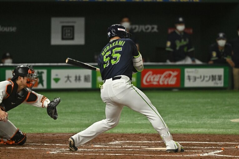 首位ヤクルトの4番として大活躍を見せる村上　©HIdeki Sugiyama