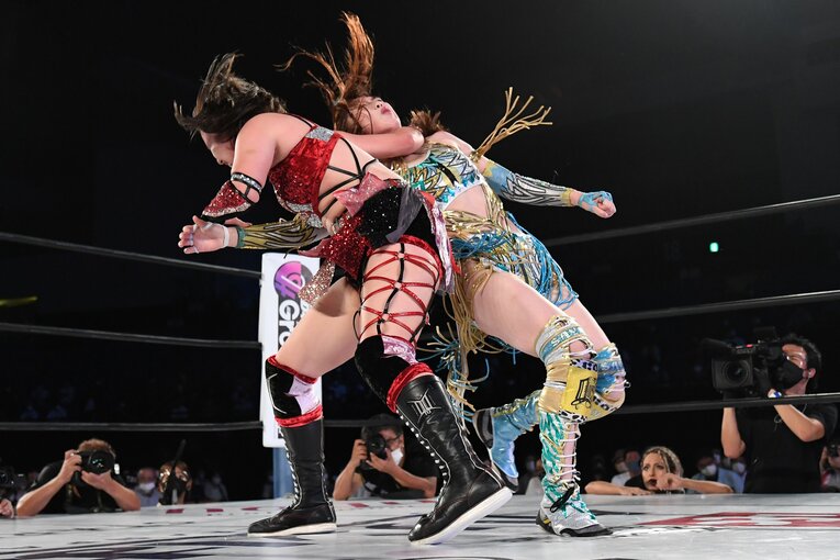 ひめかのパワフルなラリアット