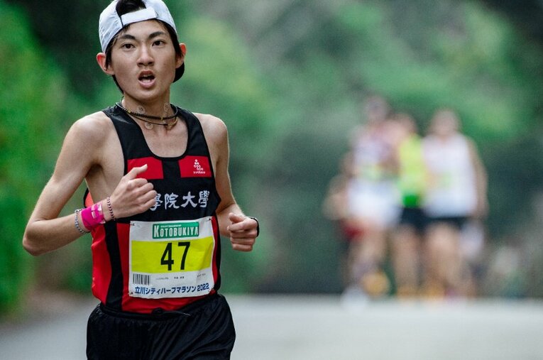 大学入学後に一気に頭角を現し、出雲・全日本・箱根と三大駅伝の全てで安定した活躍を見せてきた國學院大の平林。3月13日の日本学生ハーフマラソンでは見事に学生日本一に輝いた ／ photograph by Miki Fukano