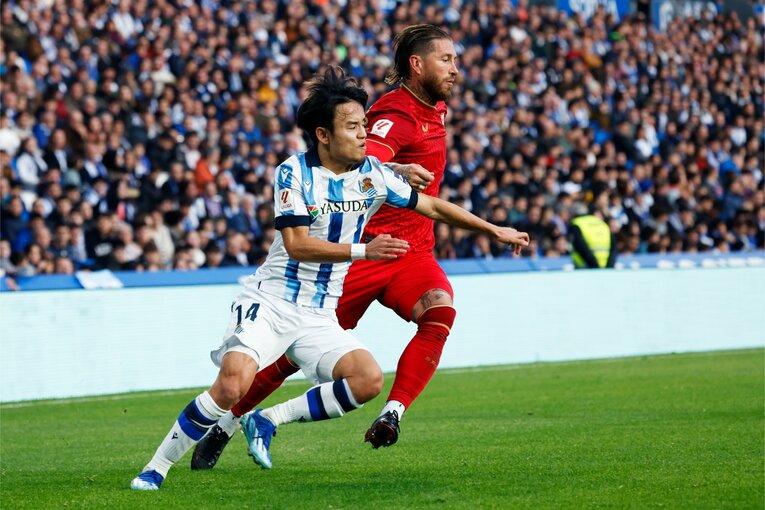 なぜ「久保建英は“納得いってない”表情」だった？ 世界的DFセルヒオ・ラモス攻略も…カメラマンが見た「勝利は最低条件」の自負(6)