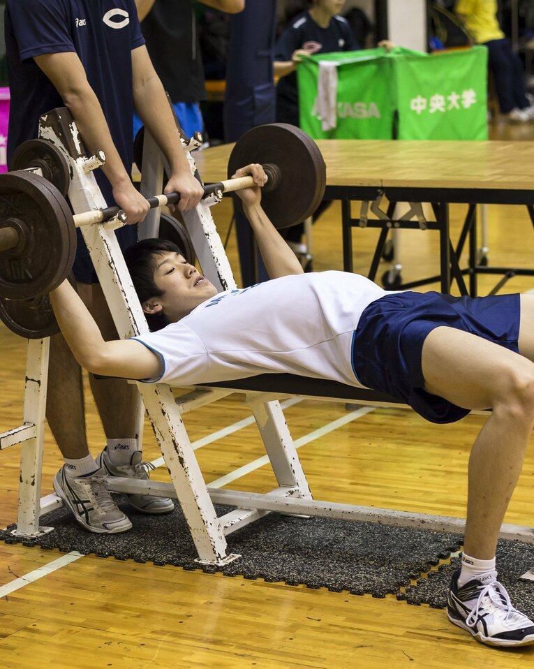 中央大学時代の筋トレ風景（2015年）©Takuya Sugiyama