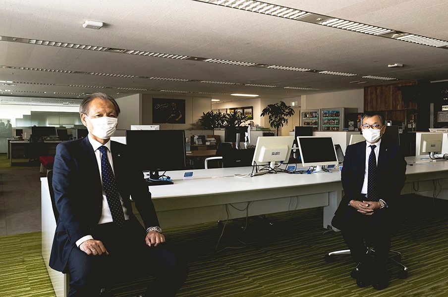 村井満&原博実・緊急インタビュー。Jリーグvs新型コロナ、決断の真相。<Number Web> photograph by Kiichi Matsumoto